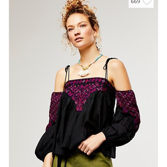 NWT Free People Vacay Vibin Embroidered Top Small - Picture 2 of 8
